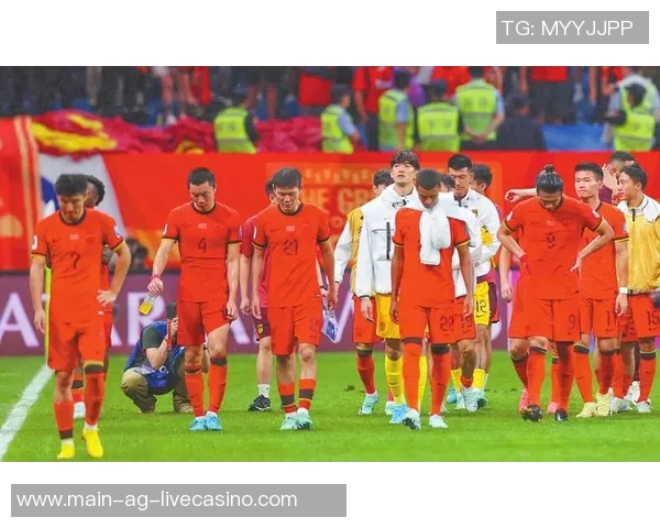 中国足球队员的崛起与挑战：从青训到职业联赛的全景分析